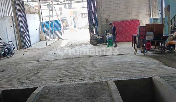 Disewakan / Dijual Murah Gudang / Workshop Siap Pakai di Tarumajaya Bekasi