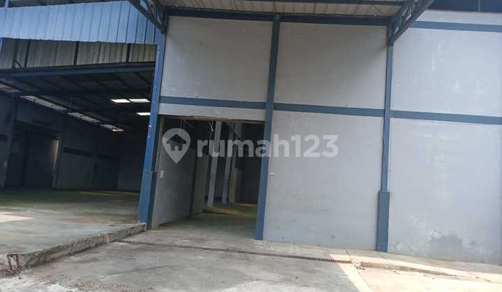 For Sale / For Rent Ready-to-Use Warehouse Former Production in Good Condition in North Cikarang