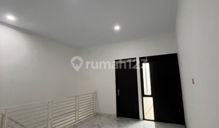 Disewakan Rumah Rap 2 Lt di Pondok Ungu Permai Sektor Vbekasi