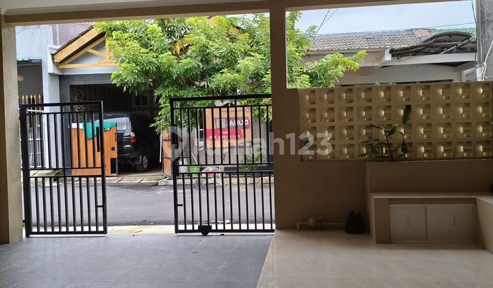 For Sale Move-in Ready House Inside Taman Harapan Baru Cluster Bekasi 2