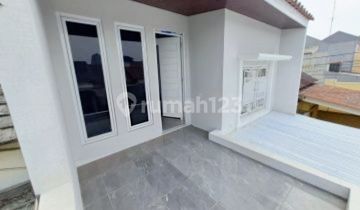 For Sale 2-Story House in Puri Kranji Regency, Bekasi City 2
