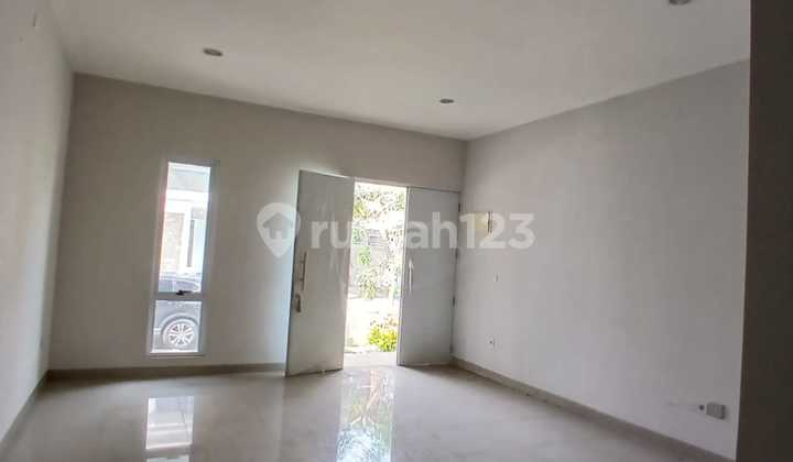 Disewakan Rumah Baru di Sedayu City Kelapa Gading 2