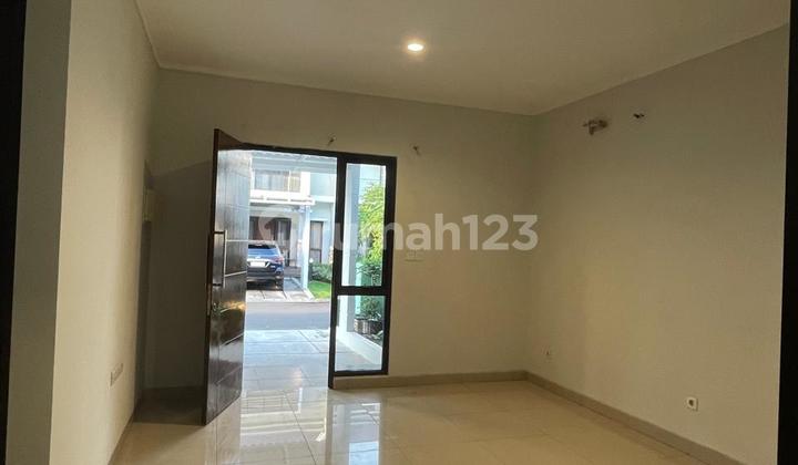 Disewakan Rumah Siap Huni di Dalam Cluster Summarecon Bekasi 2