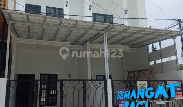 Dijual Rumah Mewah Siap Huni di Harapan Indah Bekasi