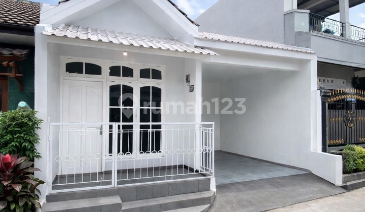 Ready-to-Occupy House in Tajurhalang, Bogor Regency, Affordable