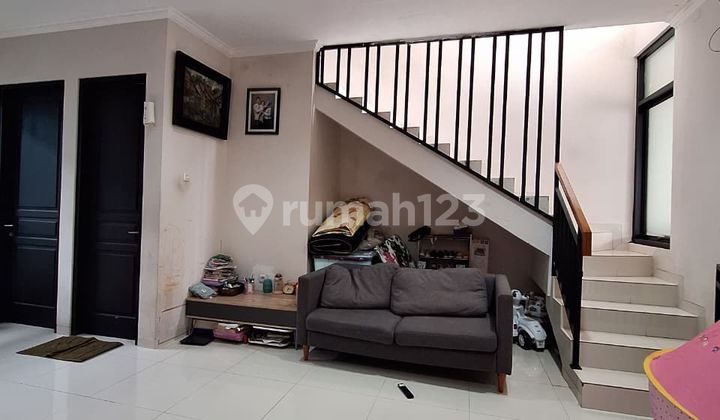Rumah 2 Lantai Murah di Pamulang Bebas Banjir 2