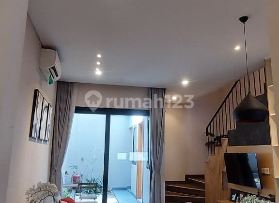 Rumah 2 Lantai Full Fasilitas Paling Murah 2