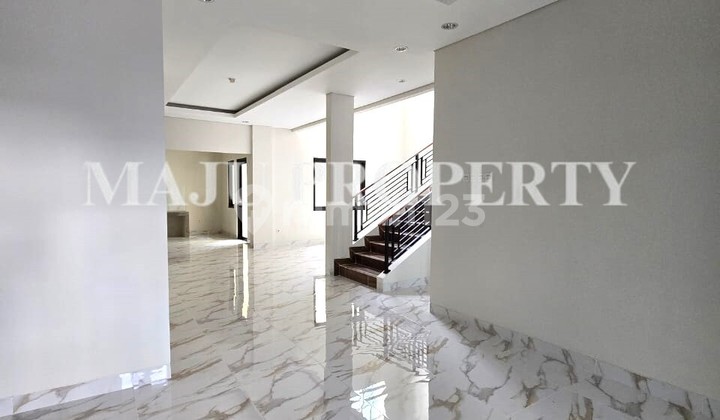 Rumah Bagus Siap Huni di Kota Wisata Cibubur 2