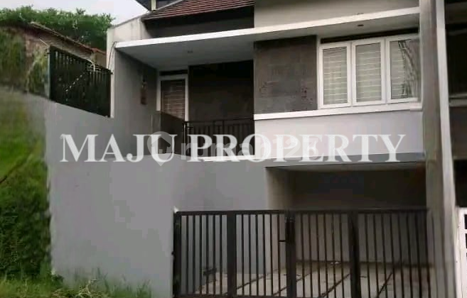 Rumah Jual Bagus Siap Huni di Sariwangi, Bandung