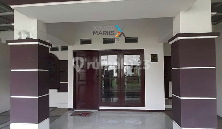 Well-Maintained 2-Story House Ready to Occupy in Araya, Malang 2