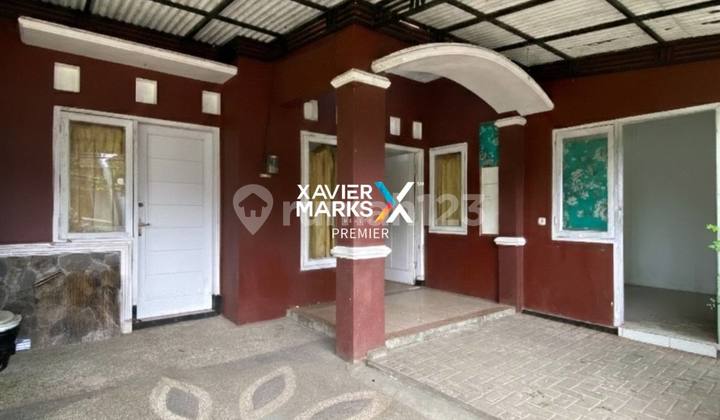 Minimalist 1-Story House in a Strategic Location at Kepanjen, Malang 2