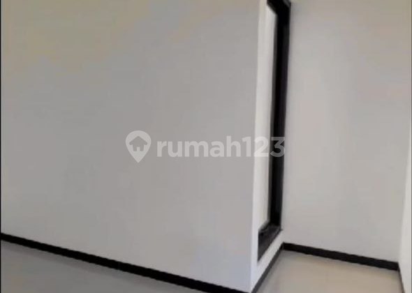 Good House 2.5 Floors Premium Location Grand Amany Kedungkandang 2