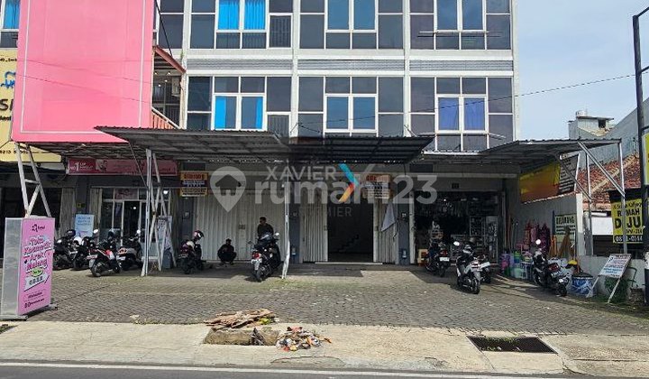 Shop House on Sigura - Gura Road Axis, Lowokwaru, Malang Shop House on Sigura - Gura Road Axis, Lowokwaru, Malang