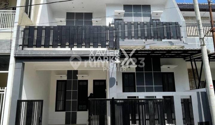 Rumah 2 Lantai 4 KT di Pandanwangi Sulfat Malang