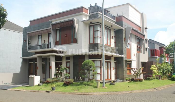 Rumah Villa Hook De Latinos Cluster Carribean Island BSD City Tangerang Selatan