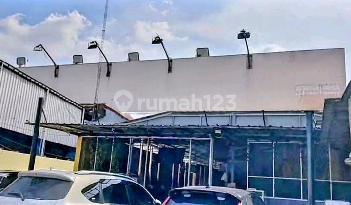 Ruang Usaha di Jalan Raya Serpong Lokasi Strategis Bebas Banjir Ruang Usaha di Jalan Raya Serpong Lokasi Strategis Bebas Banjir