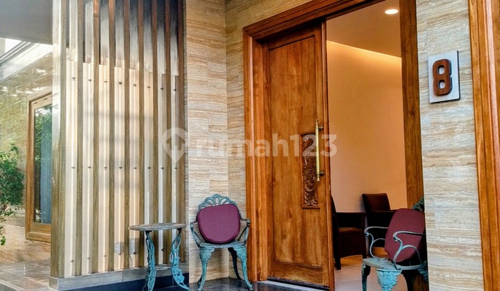 Sewa Rumah Tinggal Mewah Exclusive Lokasi Strategis di Lebak Bulus, Jakarta Selatan 2