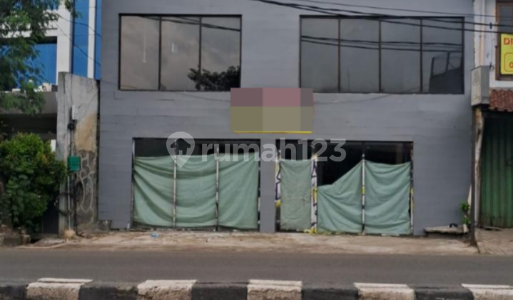 Sewa Ruko Bagus 2 Lantai Letak Strategis Pinggir Jalan di Tb Simatupang, Jakarta Selatan