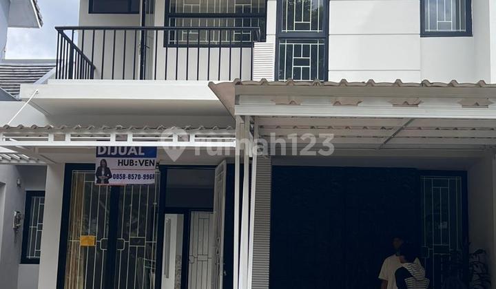 Beautiful 2-Story House Ready to Live In, Newly Renovated in BSD Delatinos, Tangerang 2