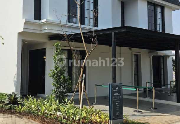 Rumah Cantik Fasilitas Premium di Cluster Alstonia, Citra Garden Bintaro - Tangerang Selatan