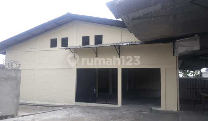 Gudang Terawat Lokasi Strategis Selangkah ke Tol Tb Simatupang di Pasar Rebo, Jakarta Timur