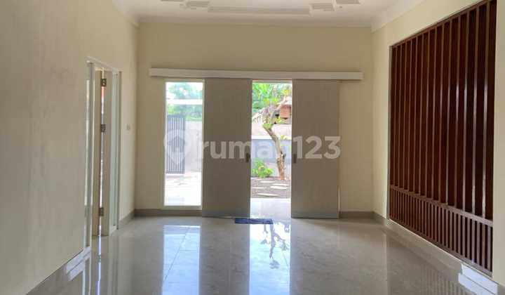 Modern 2-Storey Villa in South Denpasar - Strategic Location Near Renon Field &amp; Teuku Umar 2