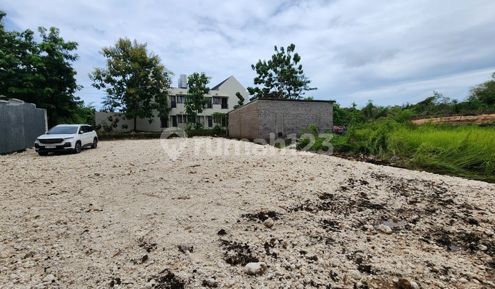 Miliki Kavling Villa Impian Anda di Kutuh, Nusa Dua, Bali. Lingkungan Villa, View Padang Rumput Sangat Cocok Dibangun Jadi Private Villa atau Guest House Tamu Bule