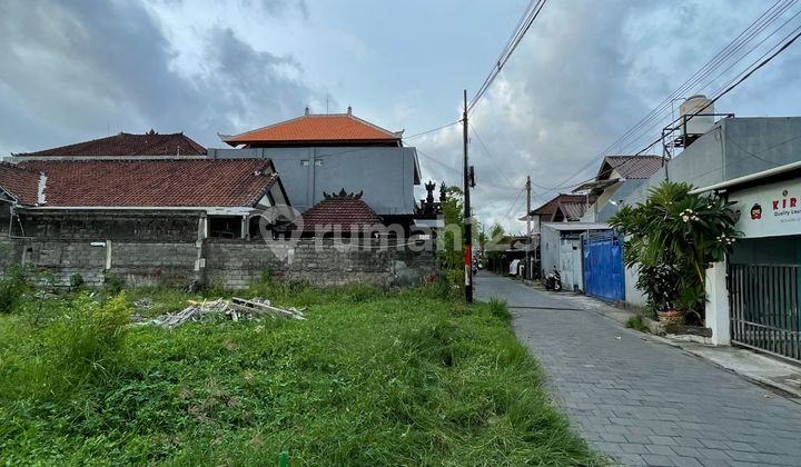 For Sale: Minimalist Concept Housing in Panjer, South Denpasar. Close to Sanur and Renon. Only 4 Units Left on the Market. 2