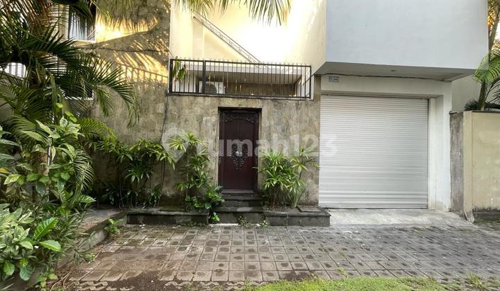 For Sale: Luxurious Villa Ready Unit In Exclusive Jimbaran Area, South Kuta, Badung