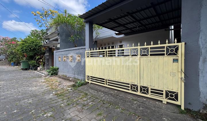 Minimalist Concept House for Rent in a Housing Estate, Strategically Located in the Dalung Area.