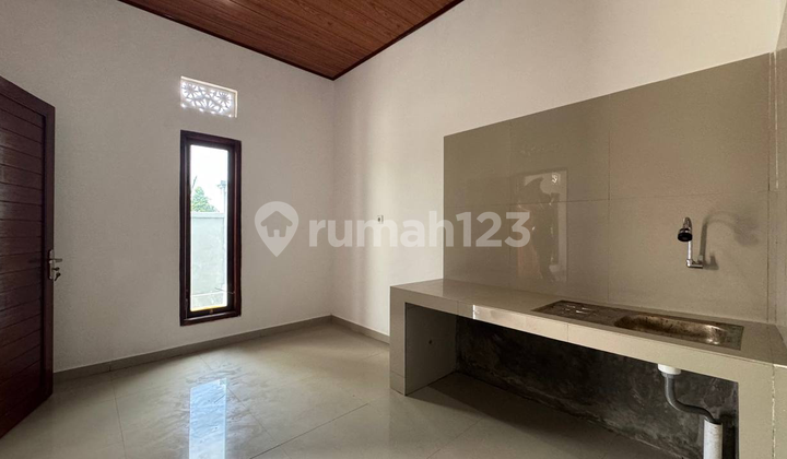 Rumah Baru Jadi Siap Huni! Hanya 1 Unit! Miliki Hunian Modern Balinese Style di Tulikup, Gianyar 2