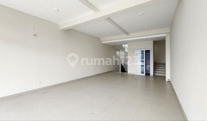 For Sale, Ready Unit Ruko in Benoa, Nusa Dua Area. Strategic Location Close to Various South Bali Tourist Attractions. 2