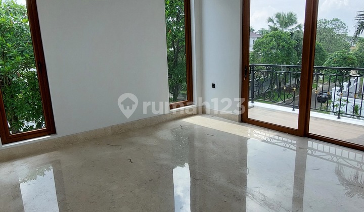 Dijual Rumah Mewah Exclusive Golf Mediterania Sentul City Bogor 12