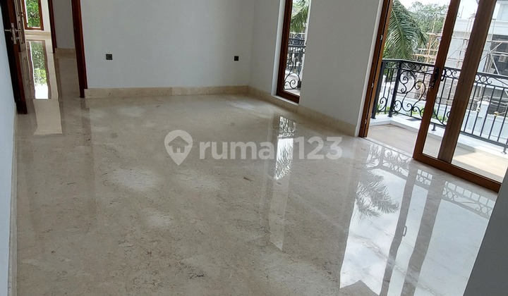 Dijual Rumah Mewah Exclusive Golf Mediterania Sentul City Bogor 13