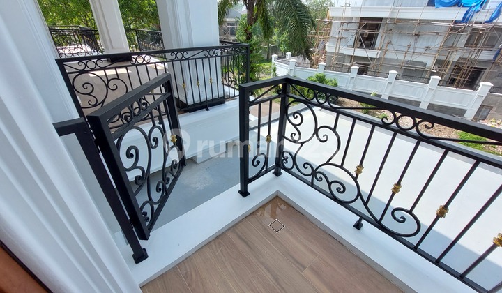 Dijual Rumah Mewah Exclusive Golf Mediterania Sentul City Bogor 20