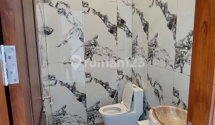 Dijual Rumah Mewah Exclusive Golf Mediterania Sentul City Bogor 26