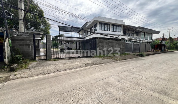 Office in Bogor City with a Strategic Location Below Bank Appraisal Price!!