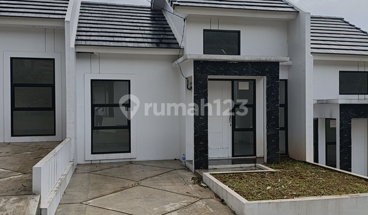 Type Hortensia Dari Cibubur City, Cuma 650 Juta Free Kanopi. Lokasi Strategis di Tengah Kota Cibubur Type Hortensia Dari Cibubur City, Cuma 650 Juta Free Kanopi. Lokasi Strategis di Tengah Kota Cibubur