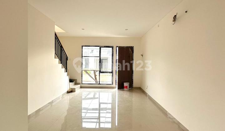 Rumah Cluster Khaya Tipe Emerald di Podomoro Golf View Cimanggis Depok