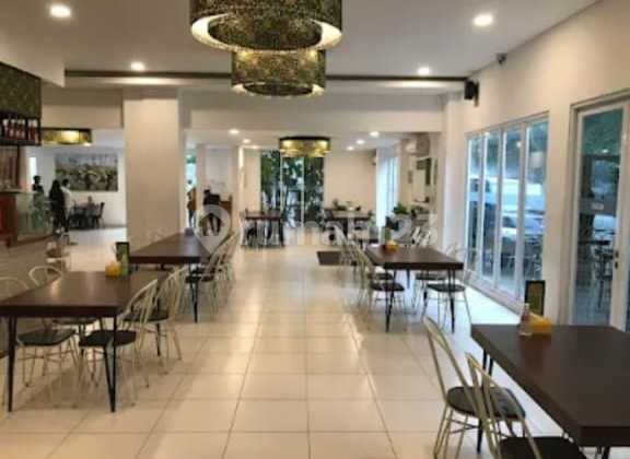 Rumah 2 Lantai Hook Pinggir Jalan Cocok Buat Usaha di Margonda Depok 2