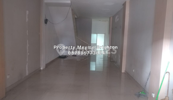 Ruko 3.5 Lantai Cocok untuk Usaha Lokasi Strategis di Pusat Bisnis Margonda Depok