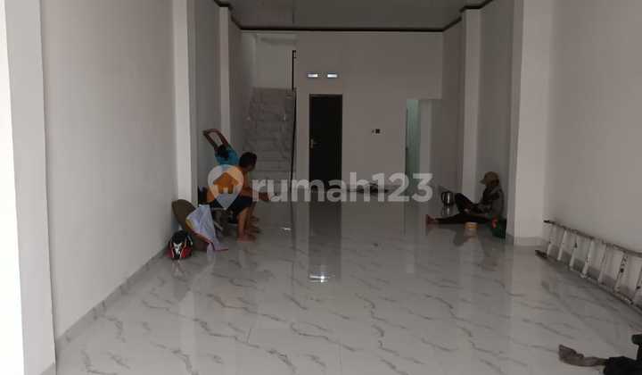 3-Story Shophouse Good Strategic Location in Cijantung, East Jakarta 2