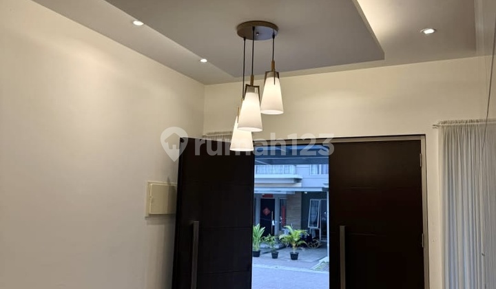 Rumah Golf Island Pik2