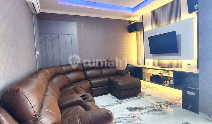 House at Golf Island Pik