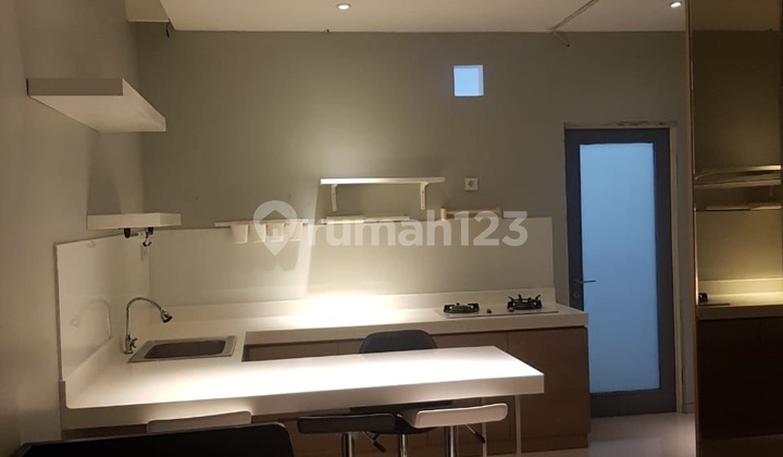 Rumah di Pik di Pantai Indah Kapuk