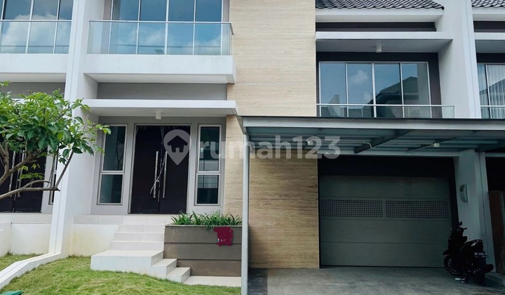 Rumah Golf Island Pik 1