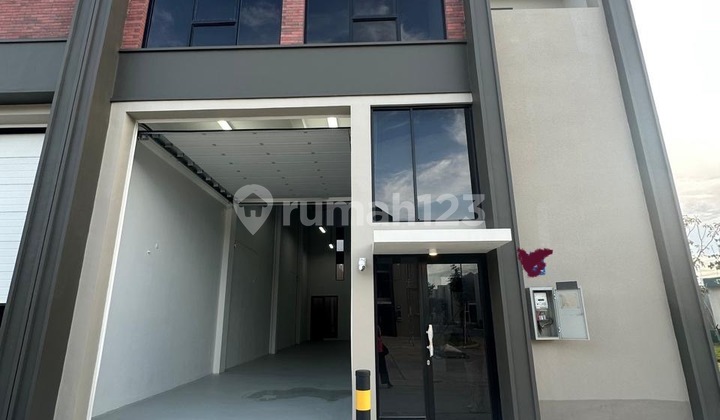 Gudang Bizpak Pantai Indah Kapuk Gudang Bizpak Pantai Indah Kapuk