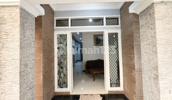 Rumah Kelapa Gading 2