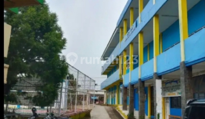 Dijual Cepat Bangunan Sekolah Aktif 1 Smp 2 Smk Surat SHM