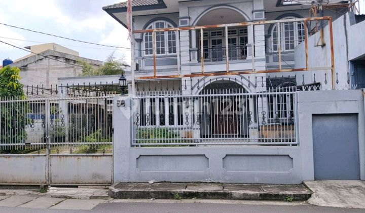 Dijual Rumah Asri dan Luas di Kresek Jakarta Barat 2